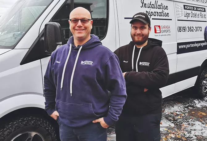 Martin Drolet et Samuel Drolet, la relève de Portes de garage Leger Drolet et Fils inc. Installation, réparation et entretien de Laurier Station à Victoriaville